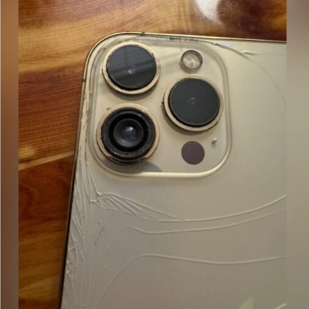 Apple iPhone -